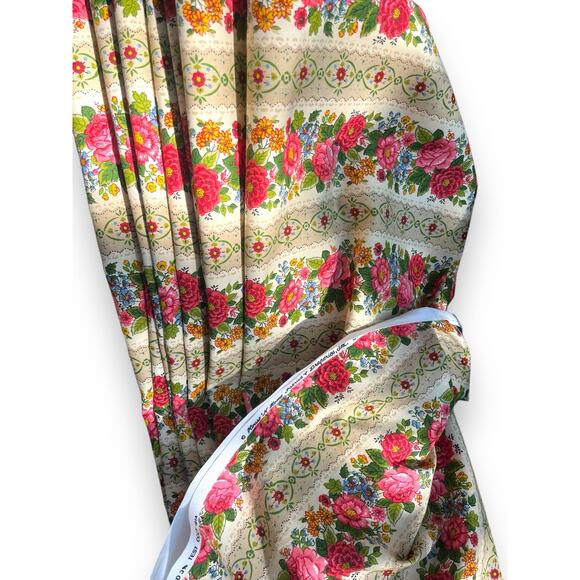 6.5 yds Vtg House 'N Home Fabrics & Draperies Decorator floral Upholstery Fabric - Picture 7 of 16